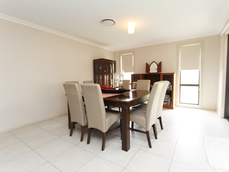 26 Burrong Street, Fletcher NSW 2287