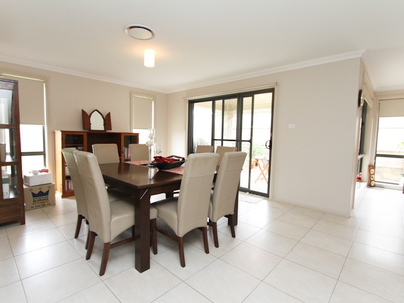 26 Burrong Street, Fletcher NSW 2287