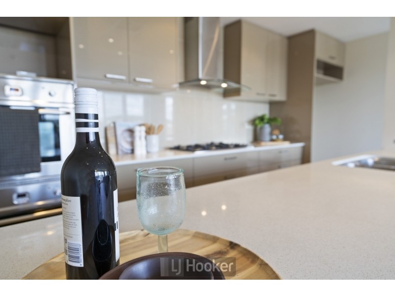 11/24 Brooks Parade, Belmont NSW 2280