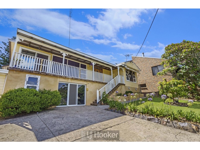 74 Jonathan Street, Eleebana NSW 2282