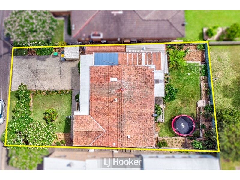 74 Jonathan Street, Eleebana NSW 2282
