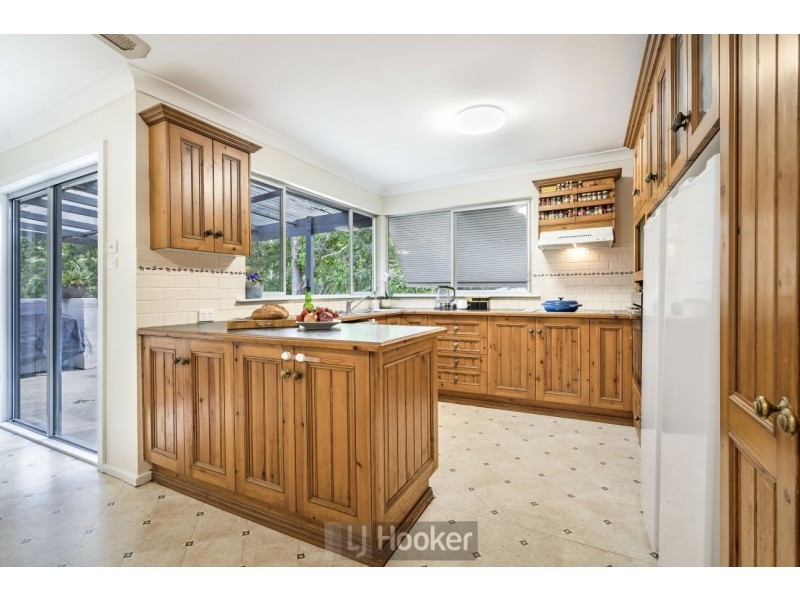 34 Coniston Close, Rankin Park NSW 2287
