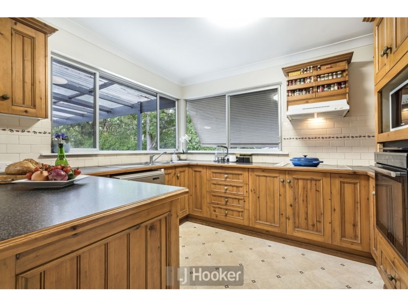 34 Coniston Close, Rankin Park NSW 2287