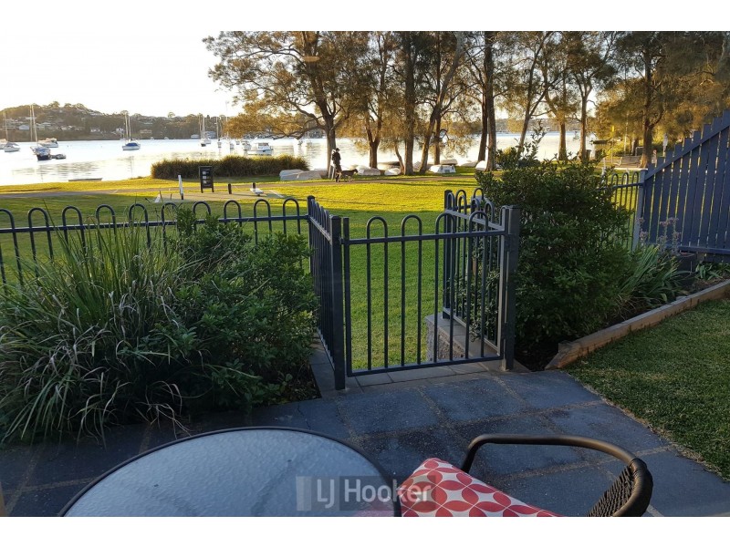 4/16 Kent Place, Wangi Wangi NSW 2267