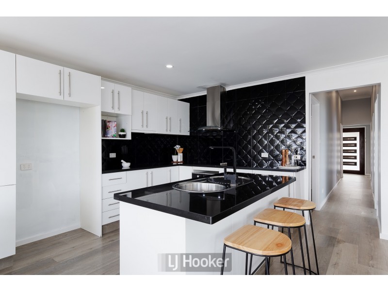 32 Speers Street, Speers Point NSW 2284