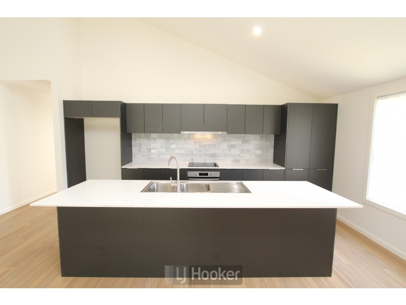 2A Janice Street, Warners Bay NSW 2282