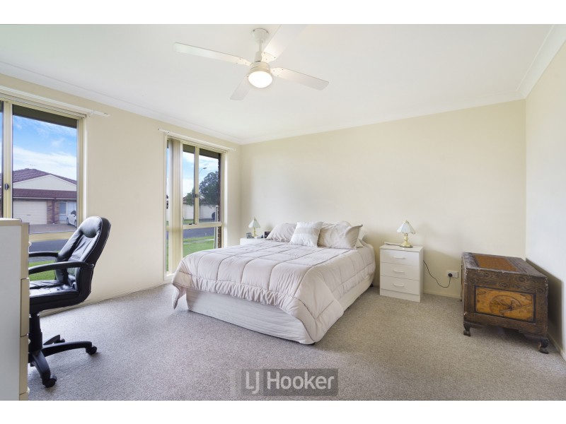 6 Karong Avenue, Maryland NSW 2287