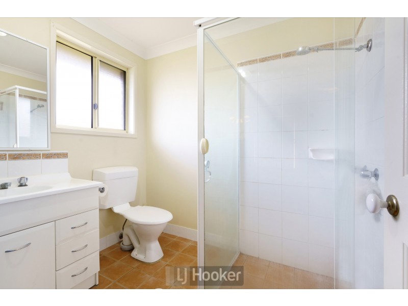 6 Karong Avenue, Maryland NSW 2287