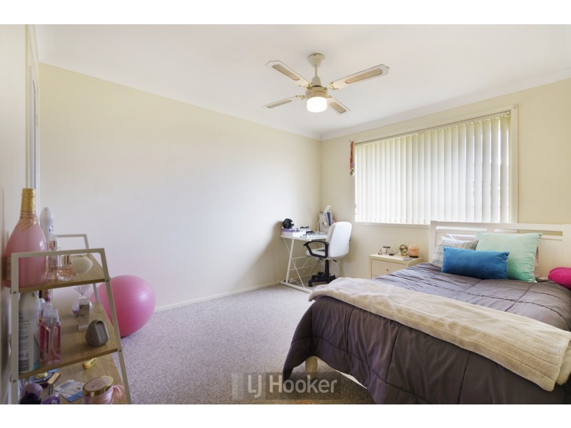 6 Karong Avenue, Maryland NSW 2287