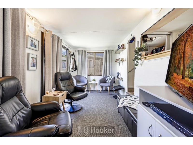 44/21 Anzac Parade, Teralba NSW 2284