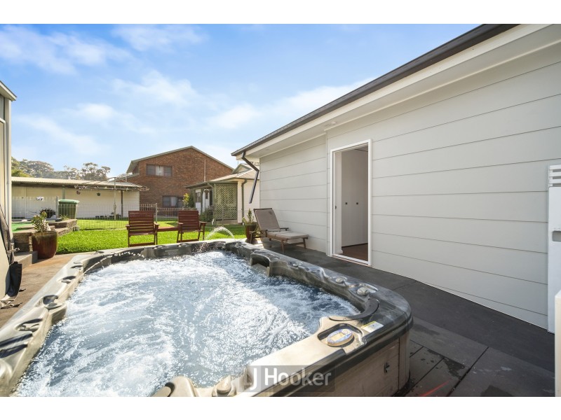 95 Clydebank Road, Buttaba NSW 2283