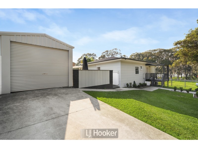 95 Clydebank Road, Buttaba NSW 2283