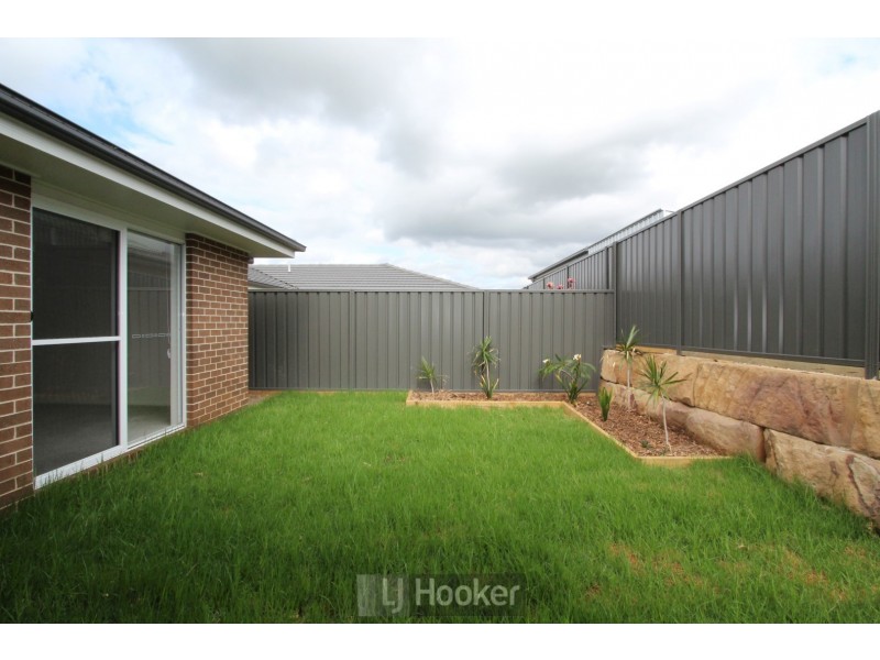 14 Dollarbird Lane, Cooranbong NSW 2265