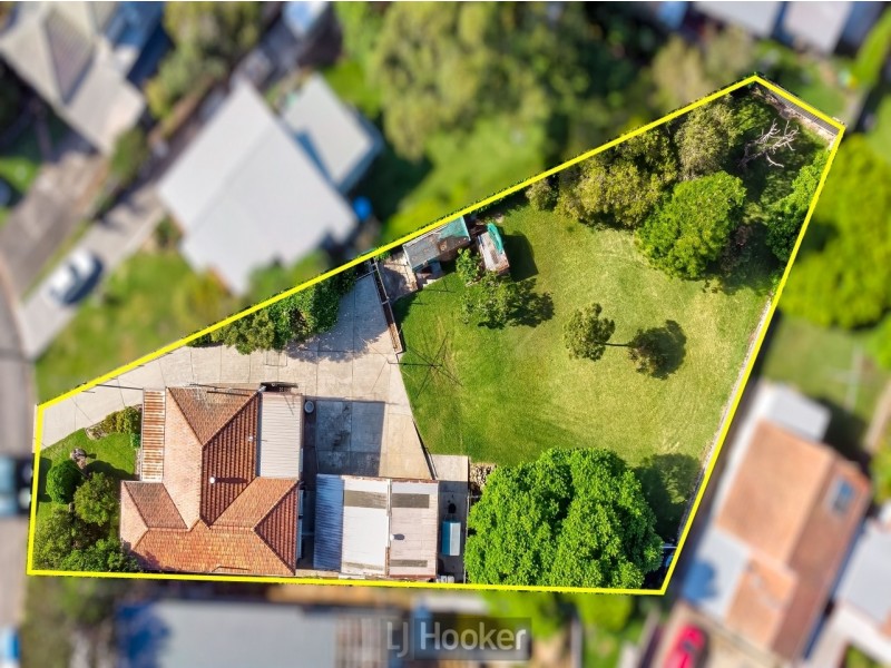 10 Jesson Parade, Warners Bay NSW 2282