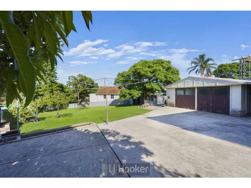 10 Jesson Parade, Warners Bay NSW 2282