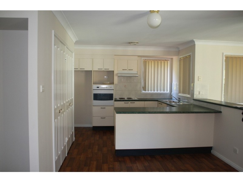 7 Defender Close, Marmong Point NSW 2284