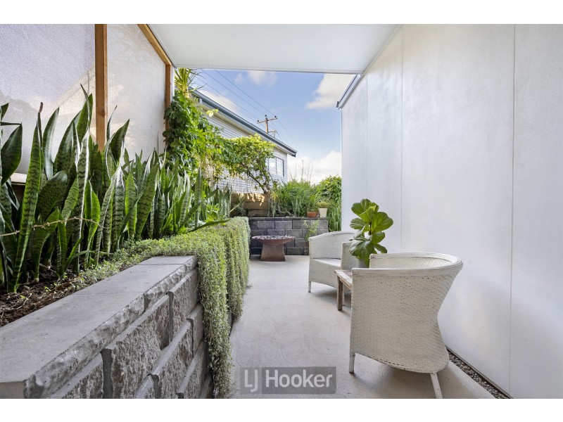 360 The Esplanade, Speers Point NSW 2284