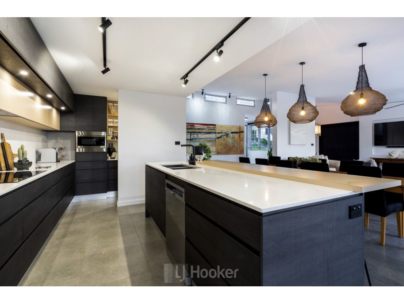 360 The Esplanade, Speers Point NSW 2284