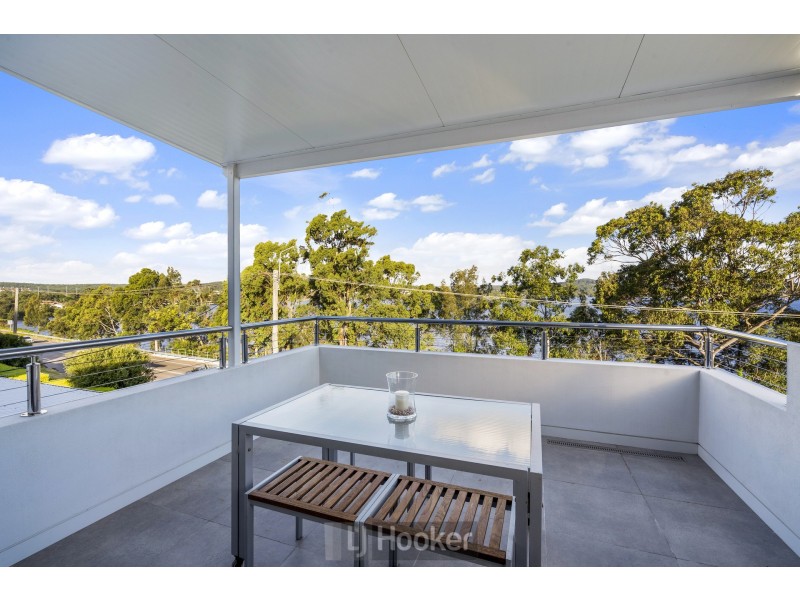 360 The Esplanade, Speers Point NSW 2284