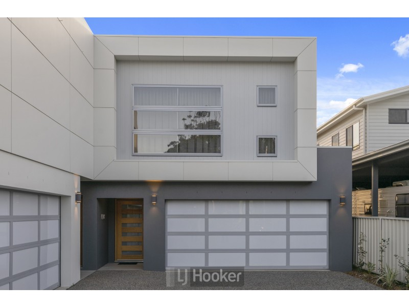 5b Jones Avenue, Warners Bay NSW 2282