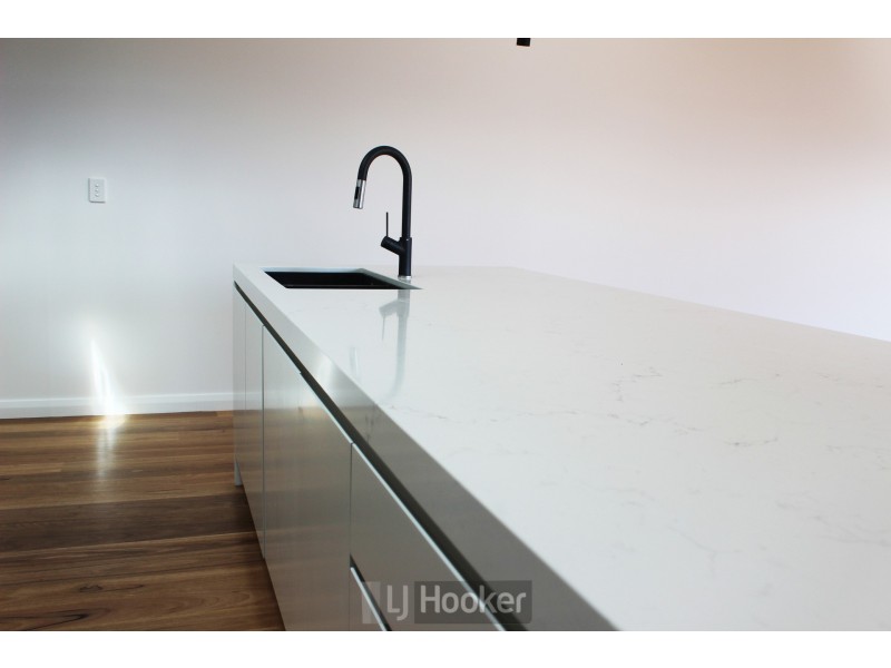 5b Jones Avenue, Warners Bay NSW 2282