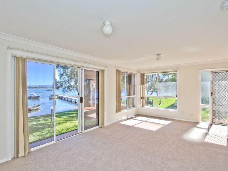 23/33-39 Haddon Cresent, Marks Point NSW 2280