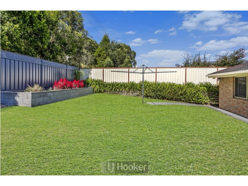 16 Connaught Road, Valentine NSW 2280