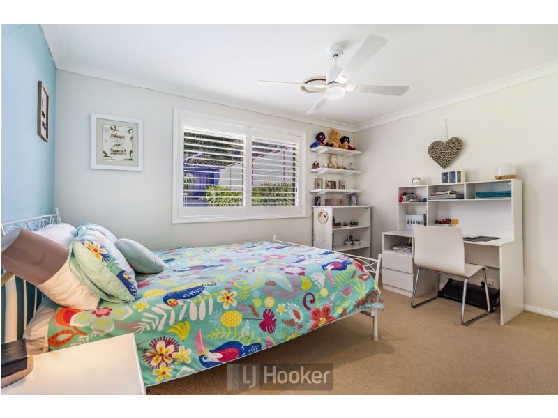 16 Connaught Road, Valentine NSW 2280