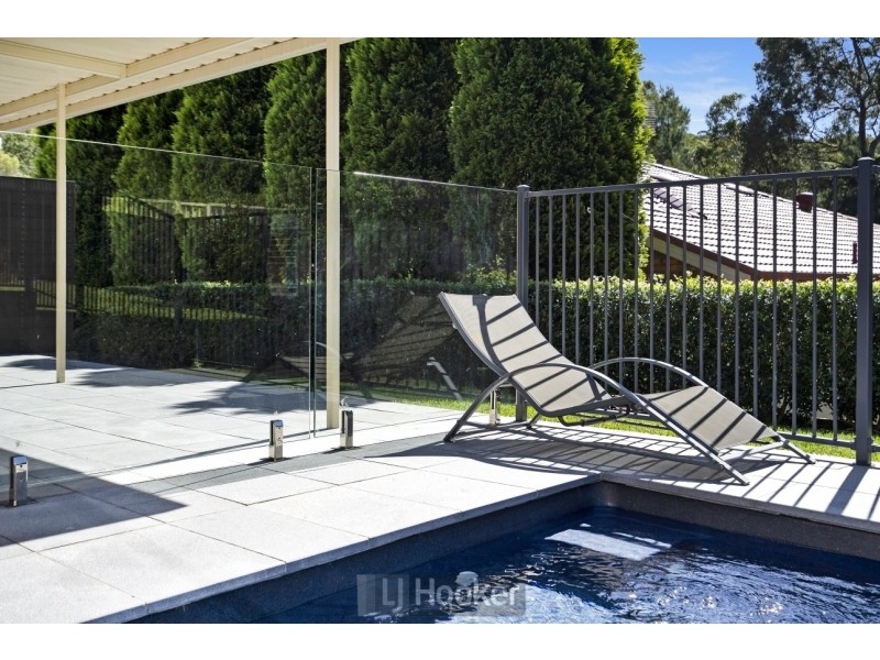 16 Connaught Road, Valentine NSW 2280