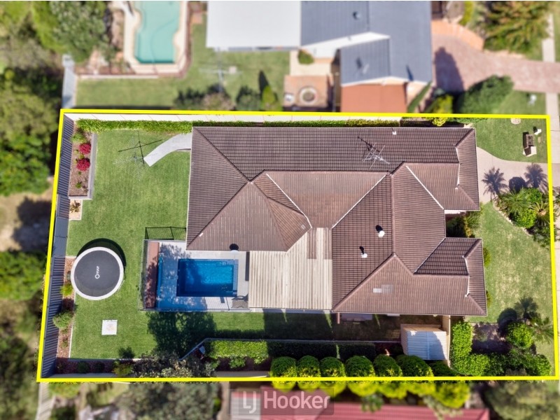16 Connaught Road, Valentine NSW 2280