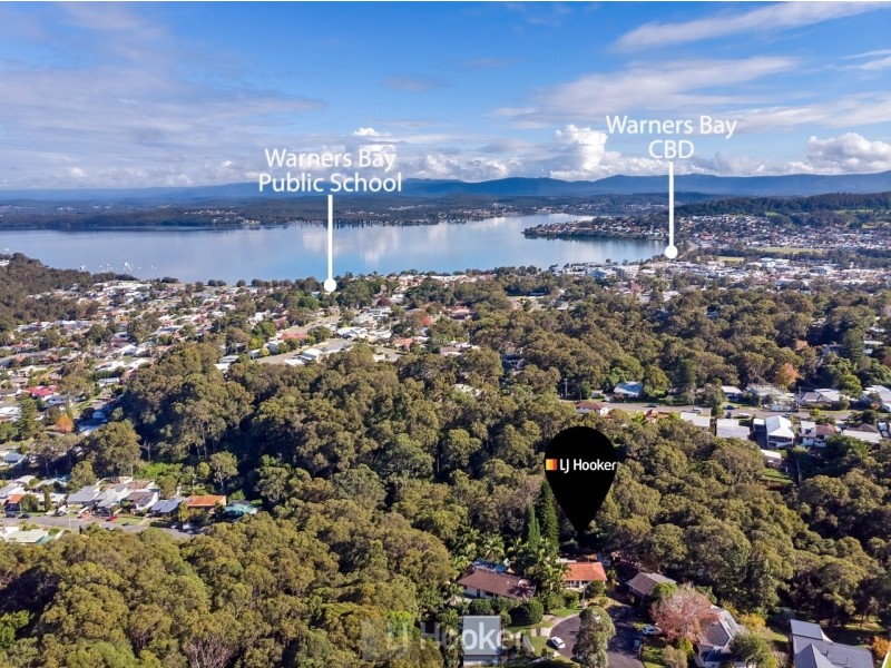 8 Royal Street, Warners Bay NSW 2282