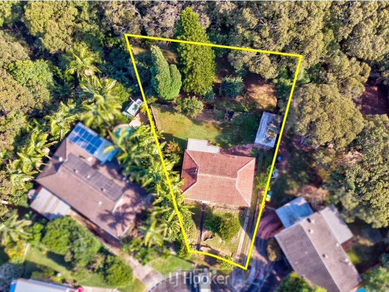 8 Royal Street, Warners Bay NSW 2282