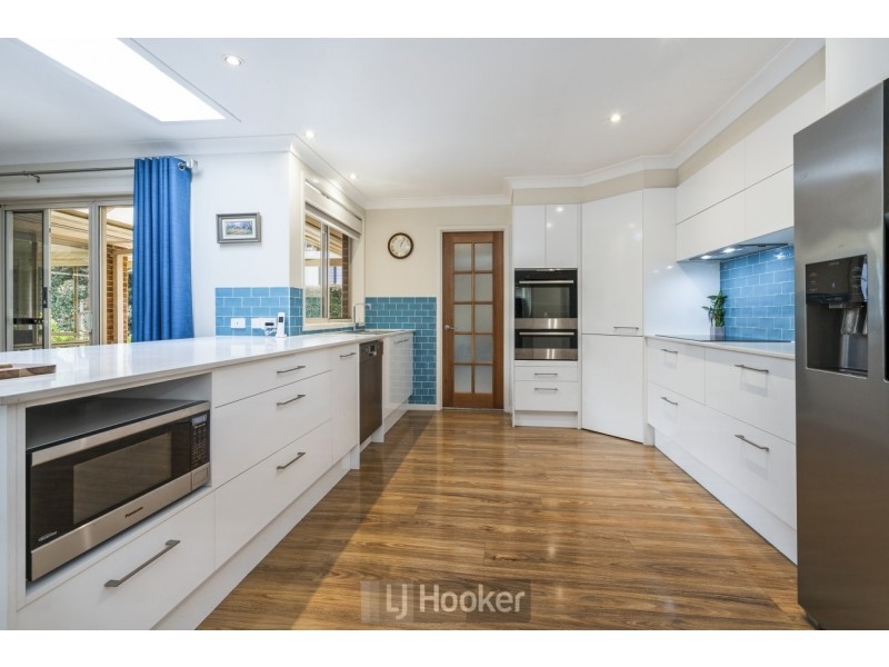 37 Leichhardt Road, Valentine NSW 2280