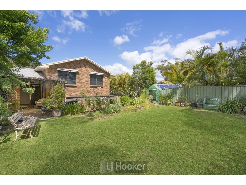 4 Tyrrells Close, Eleebana NSW 2282