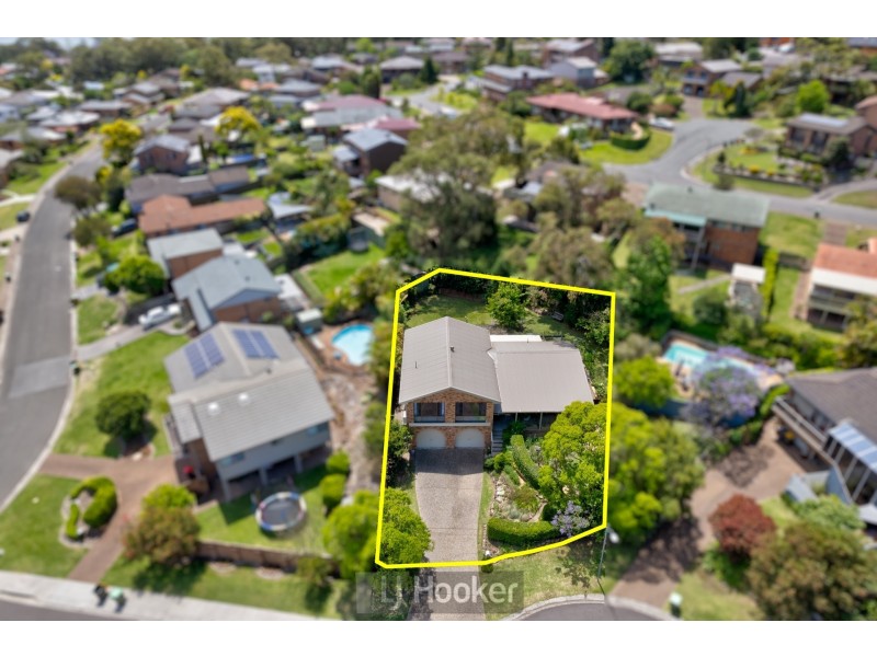 4 Tyrrells Close, Eleebana NSW 2282