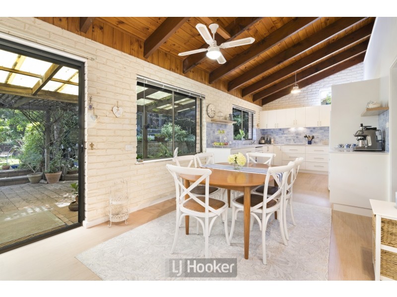 4 Tyrrells Close, Eleebana NSW 2282