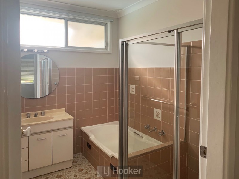 51 Victor Avenue, Valentine NSW 2280