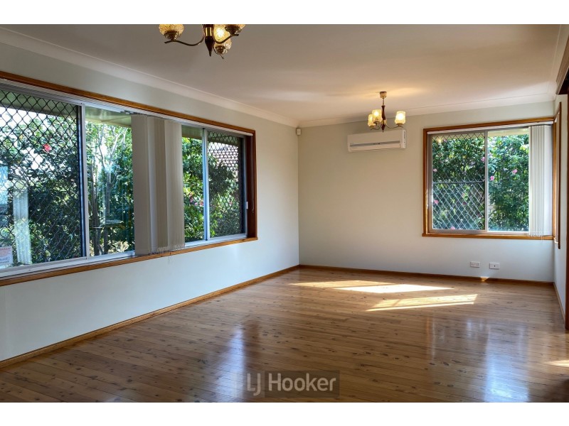 15 Glenogle Crescent, Wallsend NSW 2287