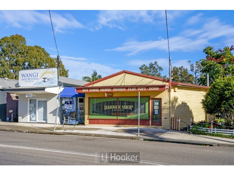 297 Watkins Road, Wangi Wangi NSW 2267