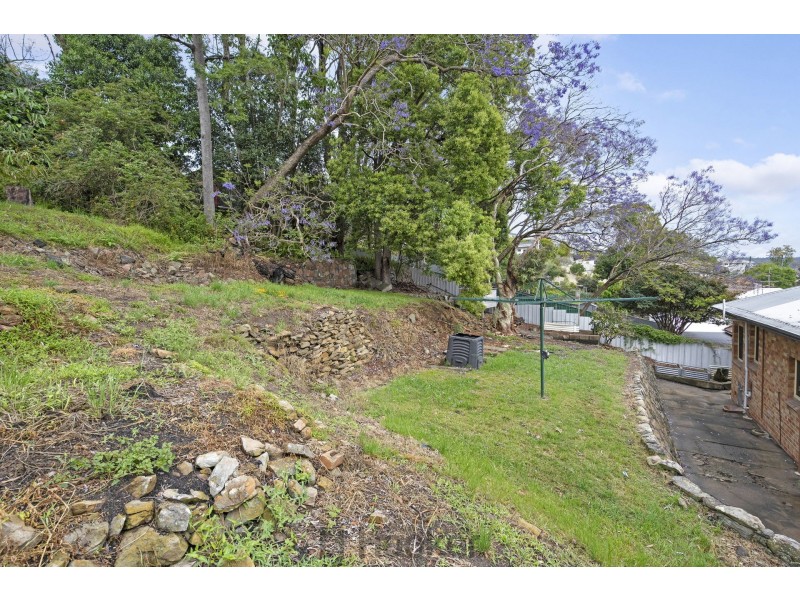 27 Bulkara Street, Adamstown Heights NSW 2289