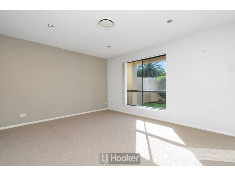 8/346-348 Pacific Highway, Belmont North NSW 2280