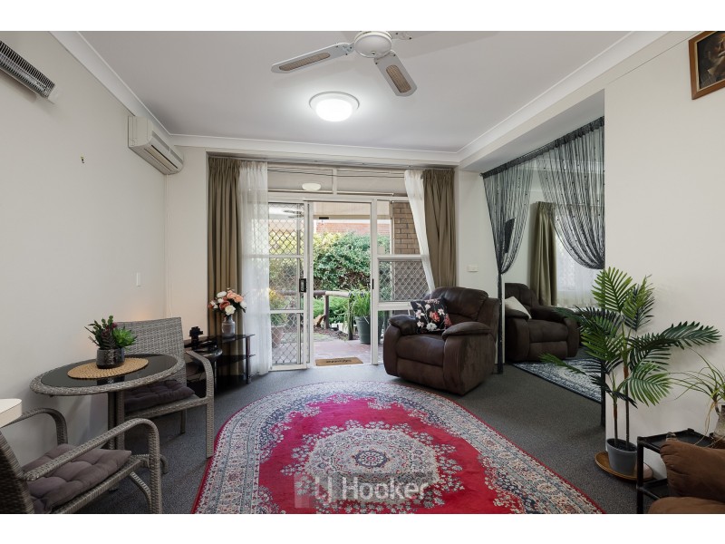 102/3 Violet Town Road, Mount Hutton NSW 2290