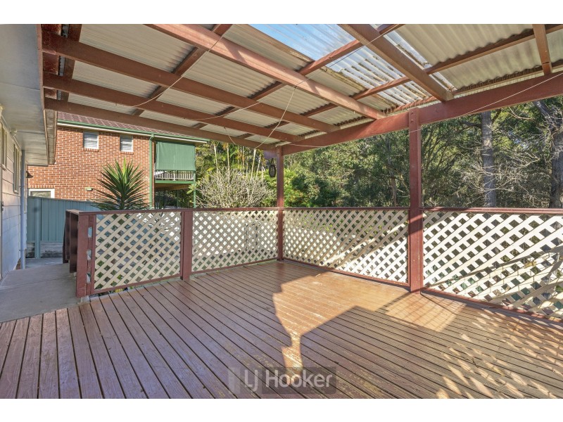 12 Lipton Close, Woodrising NSW 2284