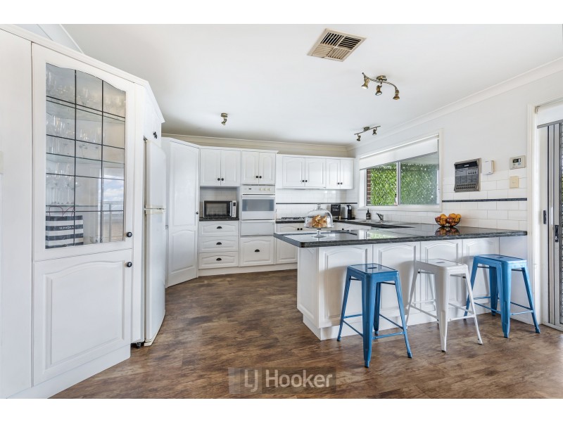 34 Ridgewood Crescent, Eleebana NSW 2282