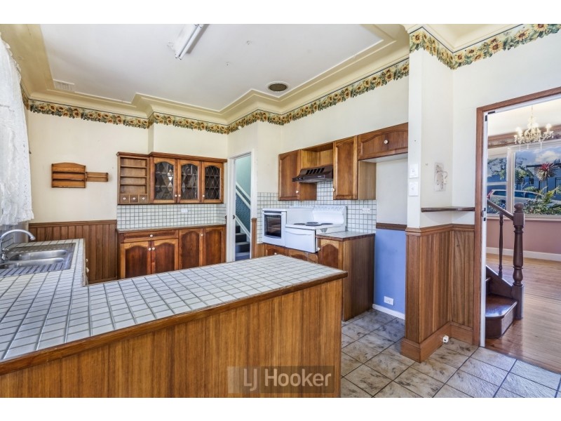 62 Bayview Street, Warners Bay NSW 2282