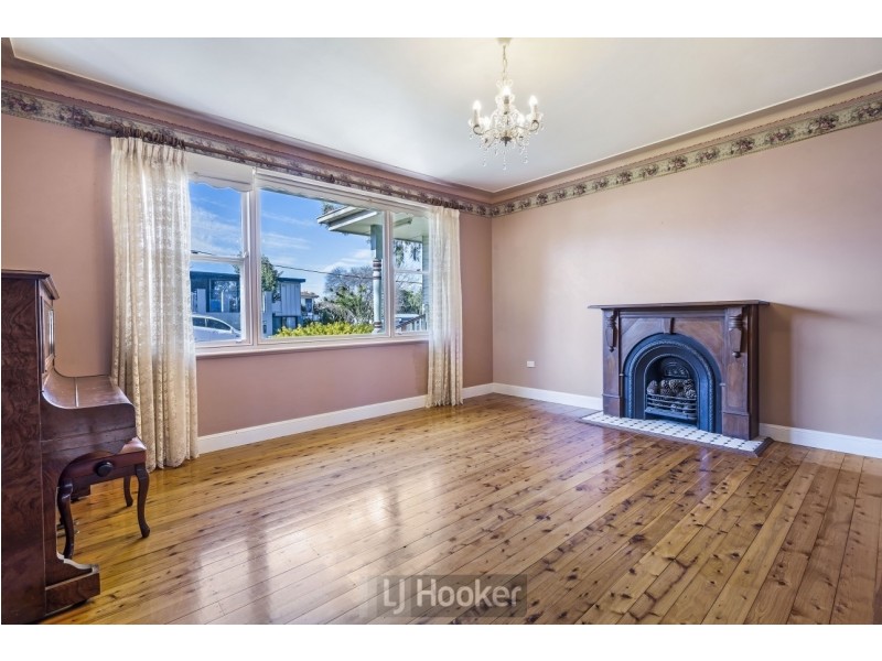 62 Bayview Street, Warners Bay NSW 2282