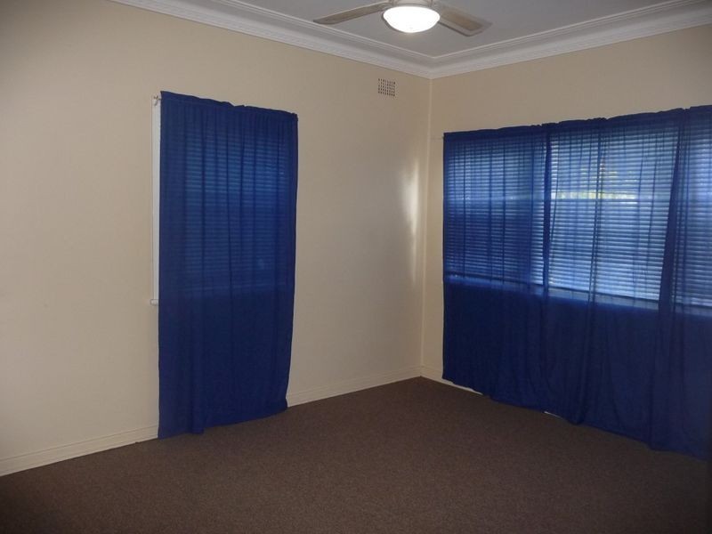 40 Helen Street, Cardiff South NSW 2285