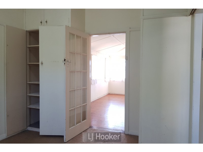 4 Anzac Parade, Toronto NSW 2283