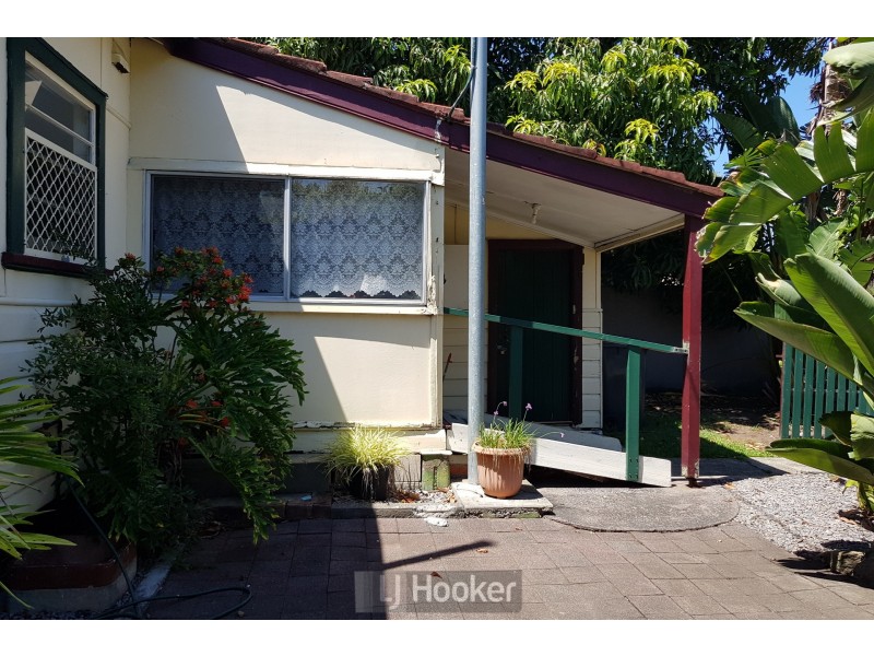 4 Anzac Parade, Toronto NSW 2283