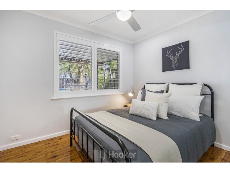 17 Cheshire Close, Rankin Park NSW 2287